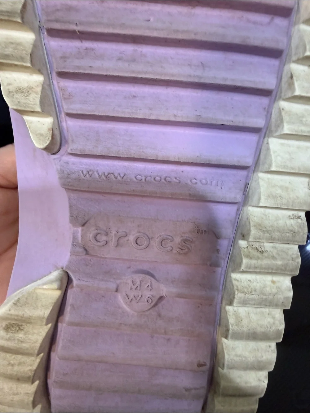 CROCS lightweight white